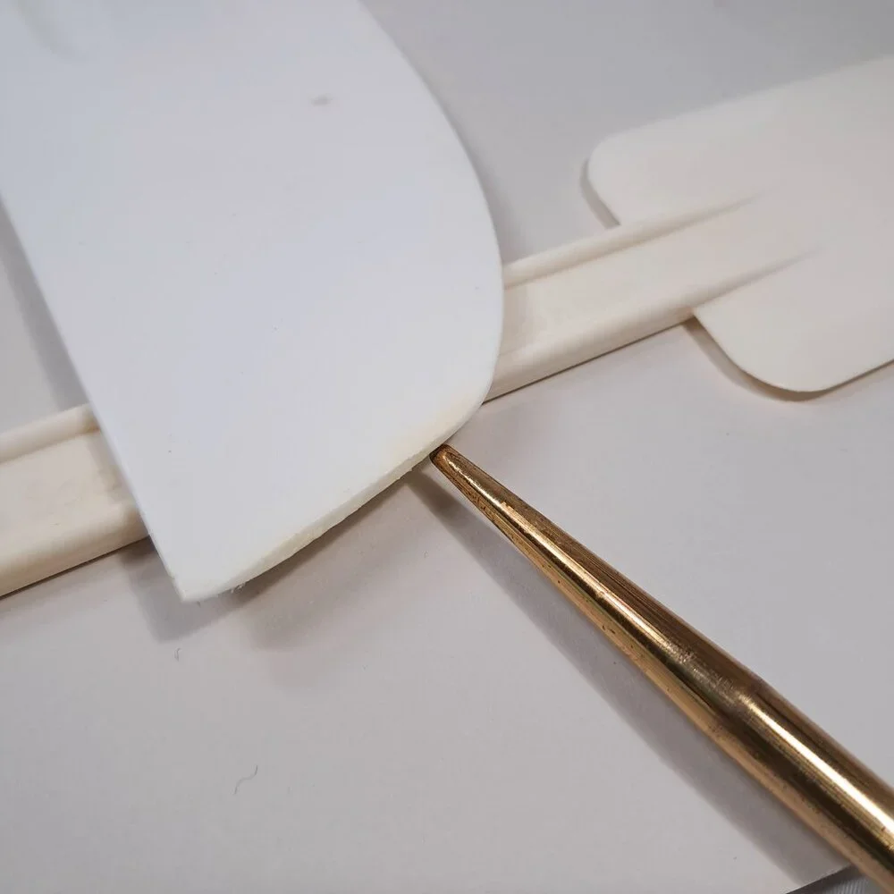 Cuisinart set 2 Nylon Spatula‎ Bowl Scraper made Japan off white almond DLC-650